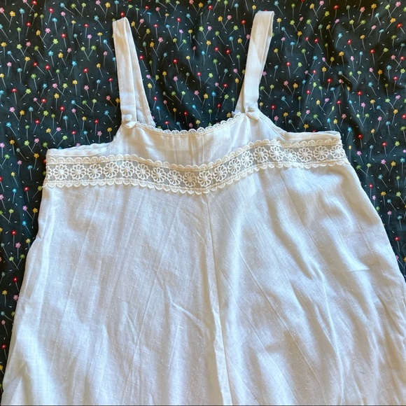 Cream linen vintage prairie sundress/nightgown - Picture 5 of 6